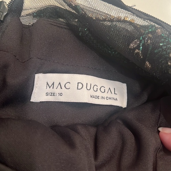 NWT Mac Duggal [ 10 ] 67870 Beaded Illusion High Neck Trumpet Gown Black - Picture 13 of 15